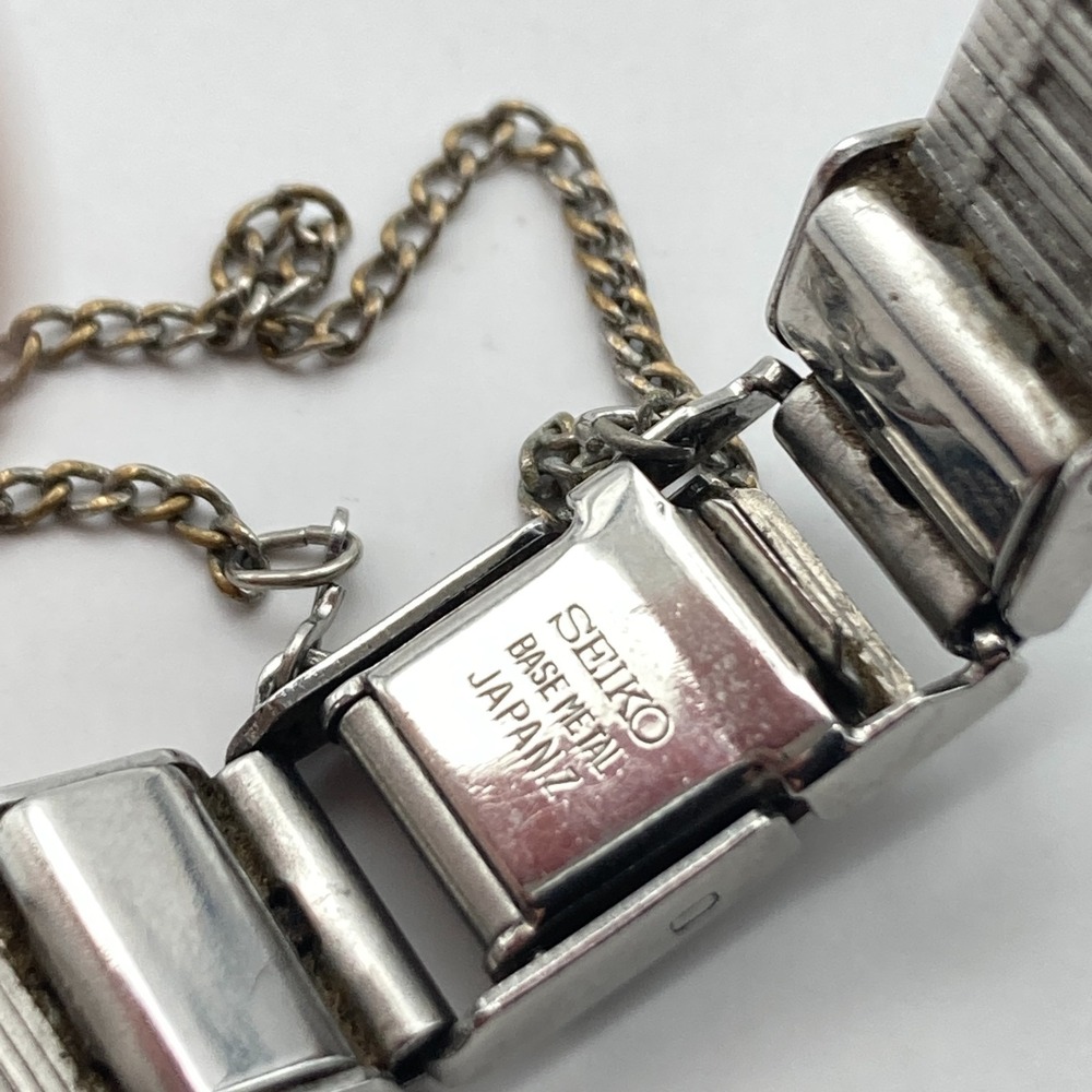 Vintage Seiko Women's Watch Tank 17mm Silver Tone 1400-8500 New Battery 6.25" - Picture 11 of 13